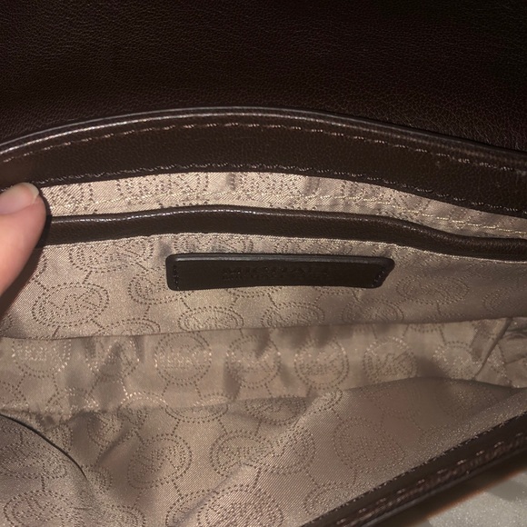 Mocha colored Michael Kors crossbody purse - Picture 4 of 5